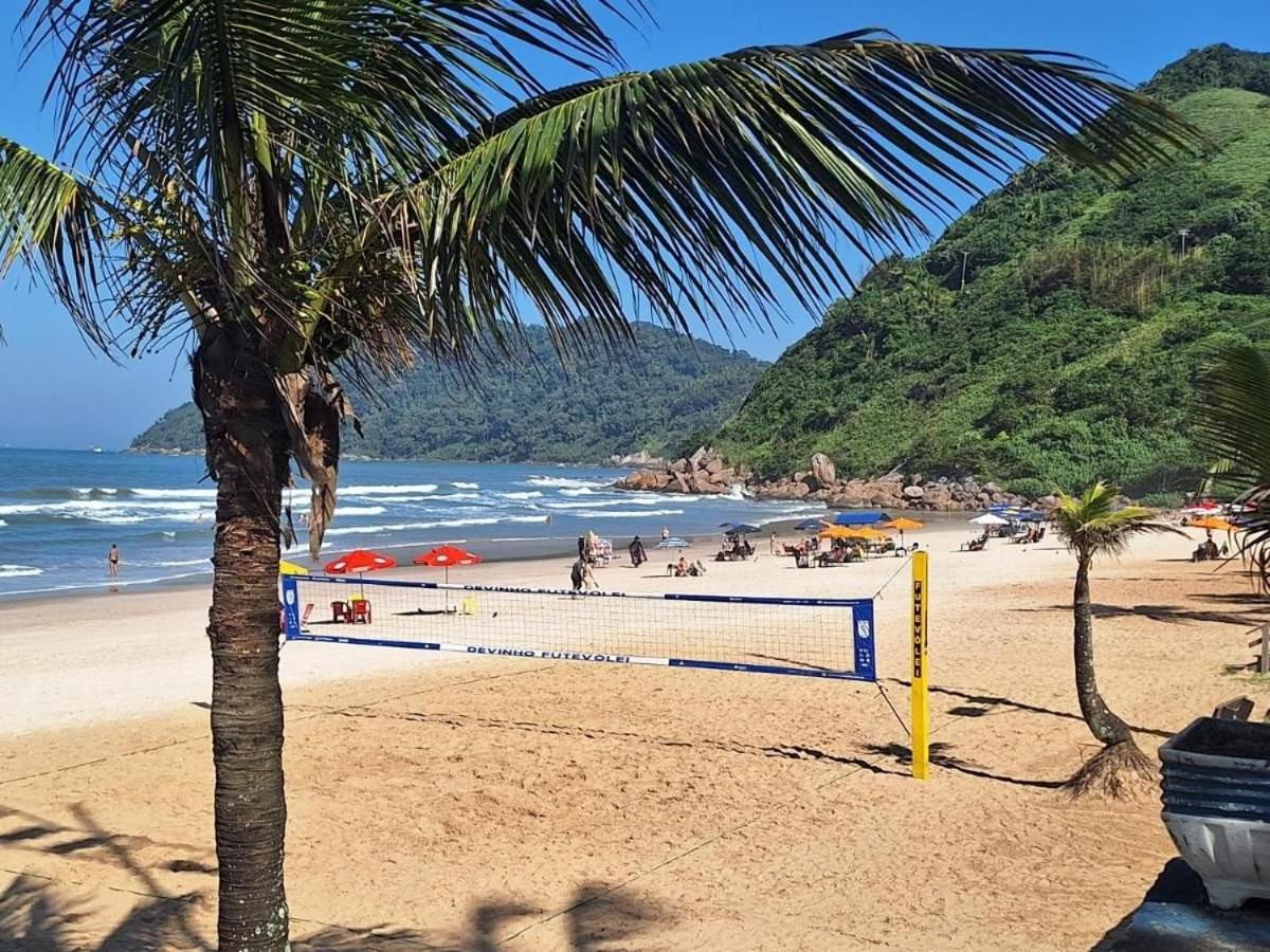 5E - Pé na areia do Guarujá - Praia do Tombo Esterno foto